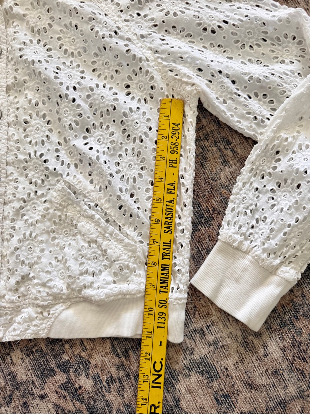 Victoria’s Secret White Eyelet Bomber Jacket Large Cottagecore Boho Floral - Picture 15 of 16